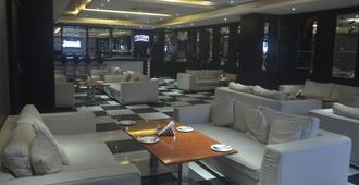 Hotel Patliputra Exotica - Patna - Lounge