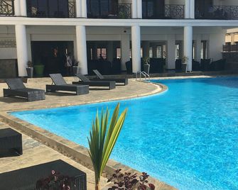 Hotel de la Poste - Antsiranana - Piscina