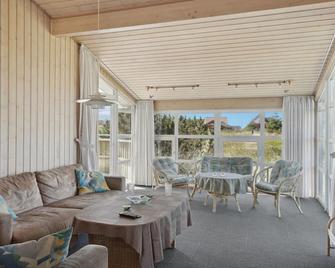 Amazing home in Thisted with kitchen - Nørre Vorupør - Sala de estar