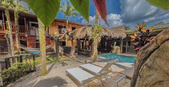 Arenal Hostel Resort - La Fortuna - Pool
