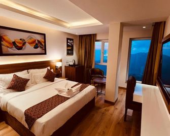 The Novello by Hotel Evergreen - Mussoorie - Bedroom