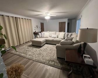 Porter park house - Rexburg - Living room