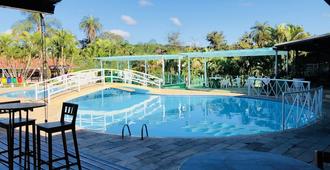 Hotel Gran Minas - Vespasiano - Pool
