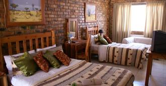 Emerald Guesthouse - Kempton Park - Bedroom