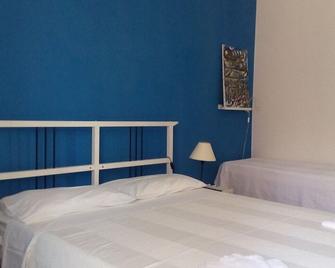 Elianthos B&B - Ispica - Camera da letto