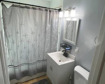 Robbinsdale Charmer - Robbinsdale
