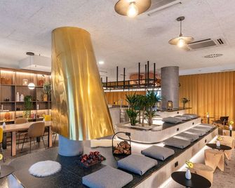 漢堡阿爾托那nh酒店 - 漢堡 - 酒吧