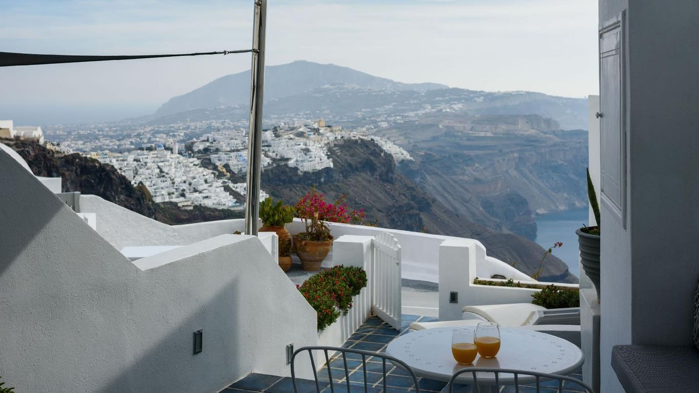 Zenith Blue Traditional Houses