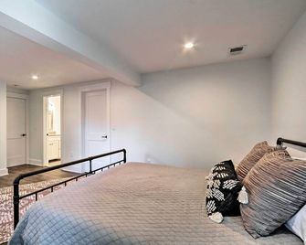 Updated Downtown Red Bank Home 5 MI To Beach! - Red Bank