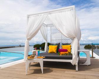 Pacific Cebu Resort - Lapu-Lapu City - Pool