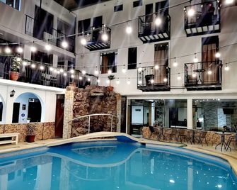 Hotel San Isidro - Pisco - Pool