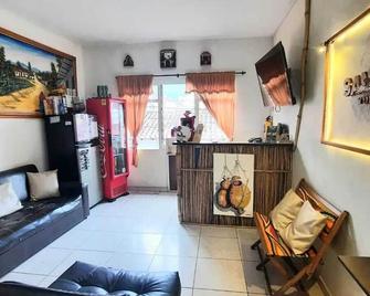 San Gil Tours Hostal - San Gil - Recepción