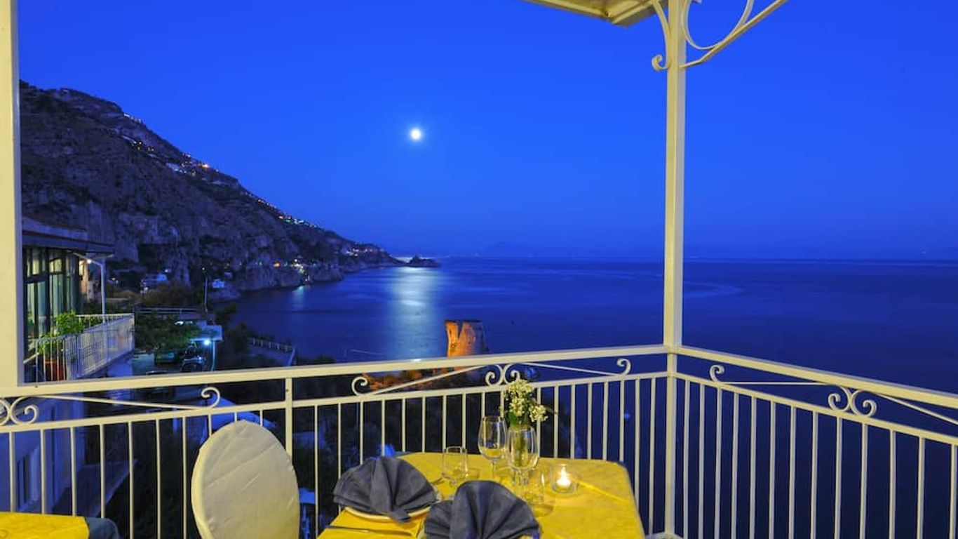 Hotel Torre Saracena