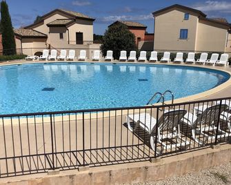 Appt 4-6 Pers Pool / Air Conditioning / Beach 200m / Close To Russe Island - Belgodère - Piscine