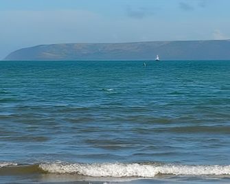 Spinnaker Motel - Wellington - Beach