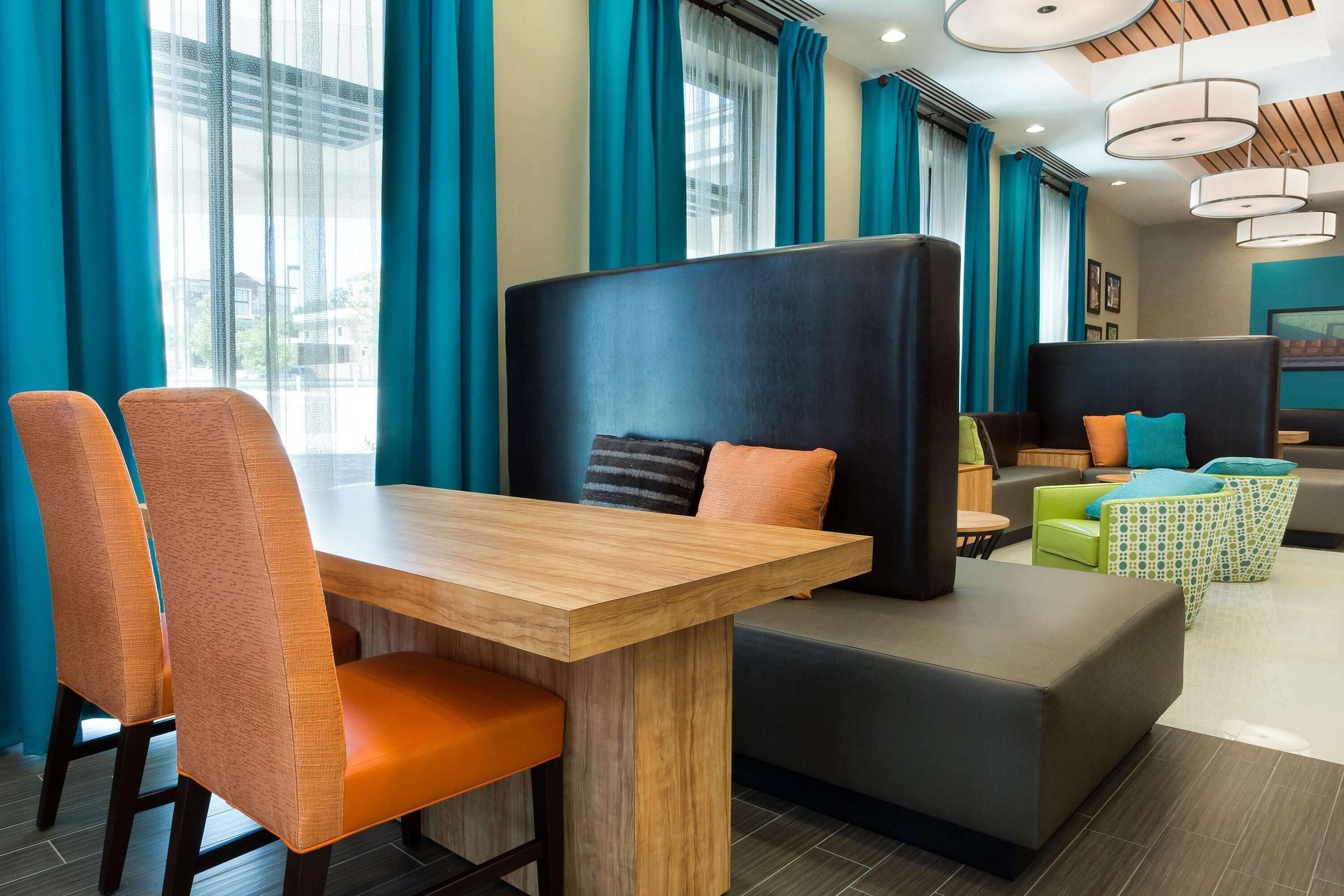 Heritage Inn & Suites San Antonio Airport, Trademark Wyndham - סן אנטוניו - לובי