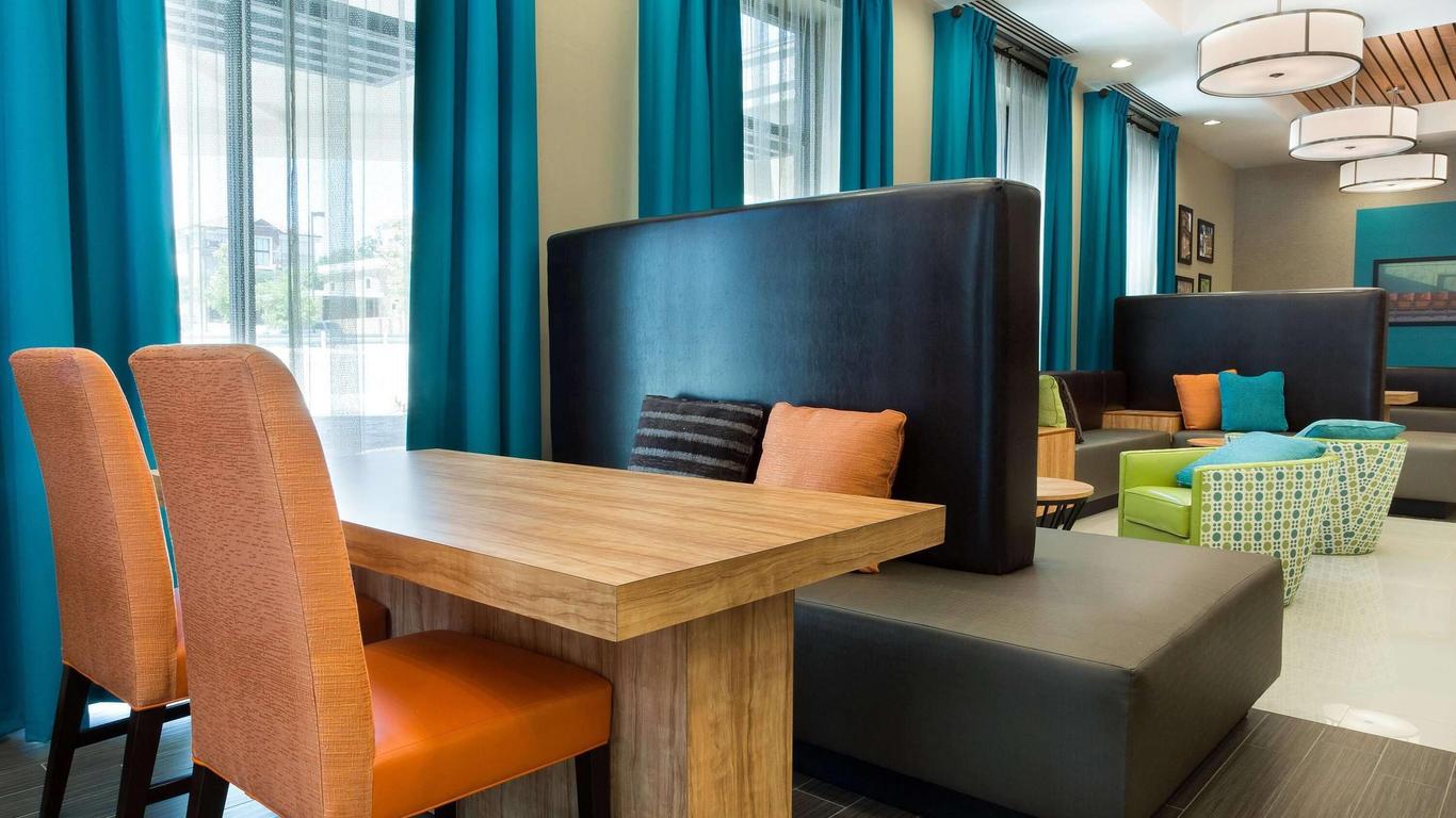 Pear Tree Inn San Antonio Airport