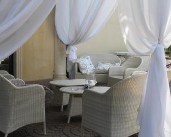 Villa Belvedere 1849 - Misano di Gera d'Adda - Living room