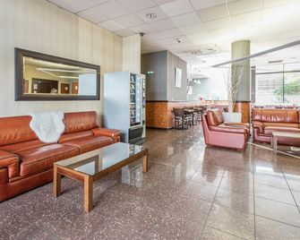 Appart'City Confort Lyon Gerland - Lyon - Lobby