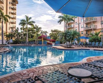 2 Br at Wyndham Palm Aire - Pompano Beach - Pileta