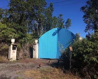 #5cabin W/ Private Indoor Bathroom Tv Microwave - Mountain View - Building