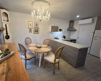 Babolène Shabby Suite - Villefranche-de-Rouergue - Salle à manger