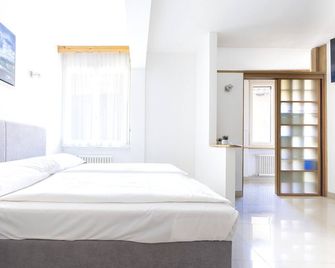 Hotel San Carlo - Lugano - Habitación