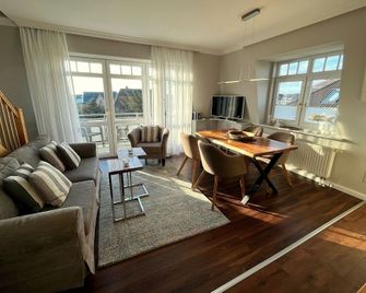 Residenz Strandläufer - Wenningstedt-Braderup - Wohnzimmer