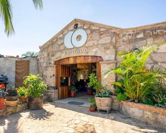 Capital O Hotel Posada Terraza - Tequila - Building