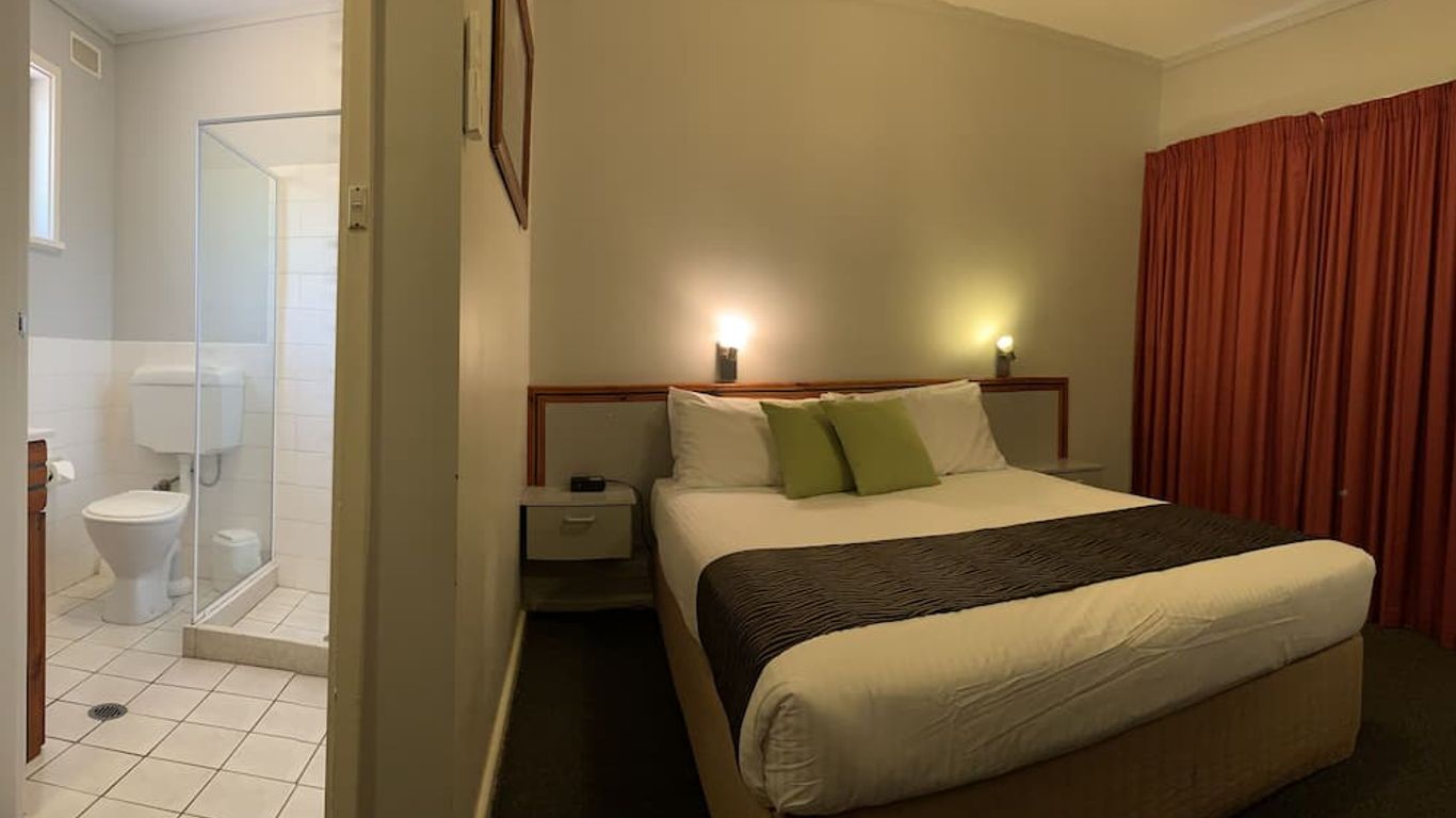 أورانا ويند ميل موتل