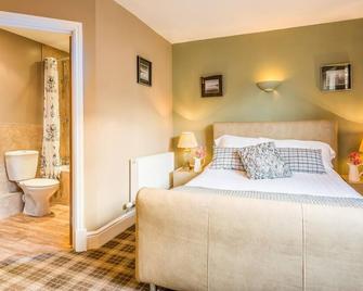 ذا لاونج هوتل آند بار - بنريث - غرفة نوم