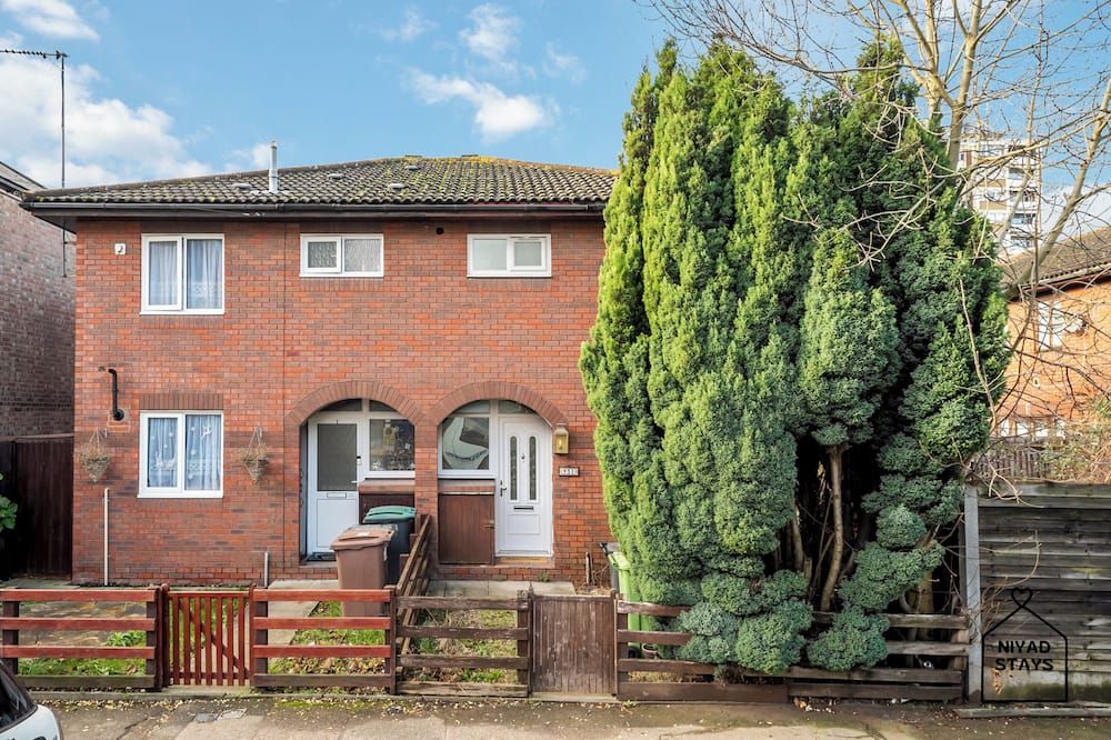 Hale Lodge - לונדון - בניין