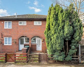 Hale Lodge - לונדון - בניין