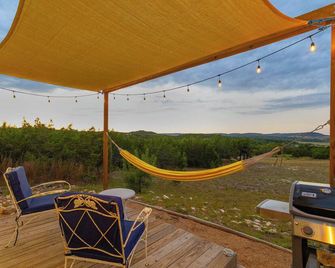 Monte Mahala - Casa Maia - Johnson City - Patio