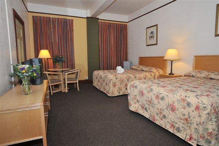 ذا مور هوتل - سياتل - غرفة نوم