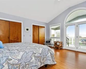 Ocean view cottage in Green Hill 3BR 2 BA - South Kingstown - Schlafzimmer