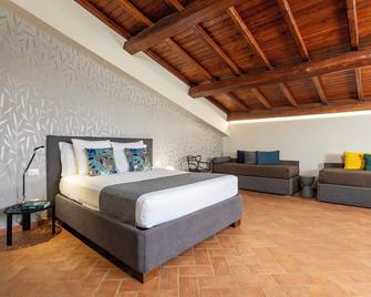 Feudogrande Bio Relais Hotel - Fiumefreddo di Sicilia - Bedroom