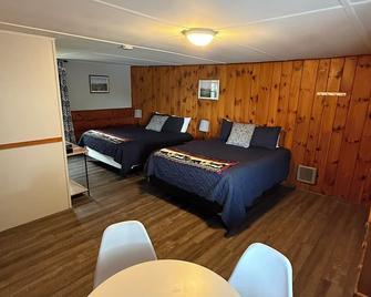 Yardarm Motel - Searsport - Habitación