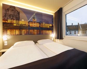 B&B Hotel Berlin City-West - Berlín - Habitación