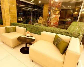 The Residence Airport & Spa Hotel - Bangkok - Sala d'estar