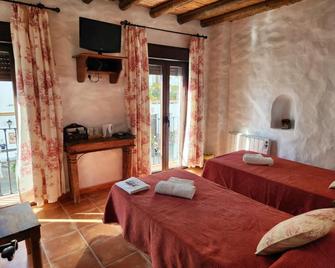 Posada La Plaza - Canillas de Albaida - Bedroom