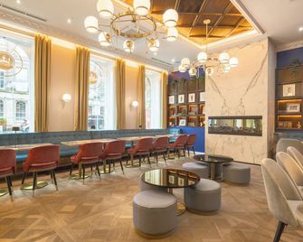 Princes Street Suites - Edinburgh - Bar