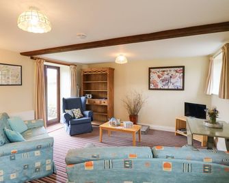 The Linney, Pet Friendly, Country Holiday Cottage In Colyton - Colyton - Вітальня