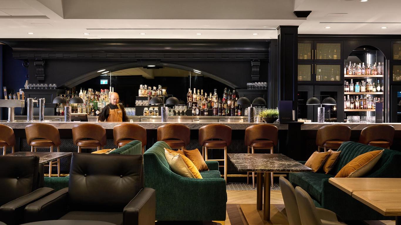 Hotel Grand Pacific