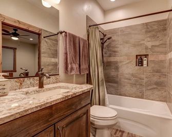 Starry Ridge - Orderville - Baño