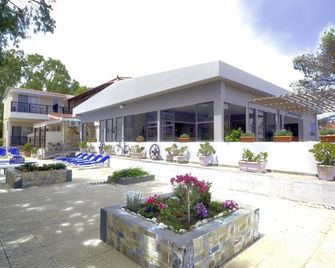 Two Brothers Studios & Apts - Zakynthos