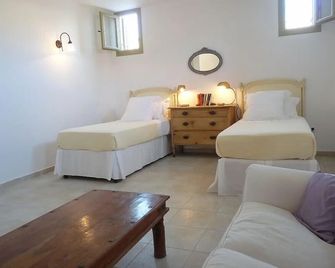 Lithia Villas - Folegandros - Schlafzimmer