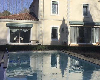Garden Suite, Breakfast included - Saint-Paul-lès-Dax - Piscina