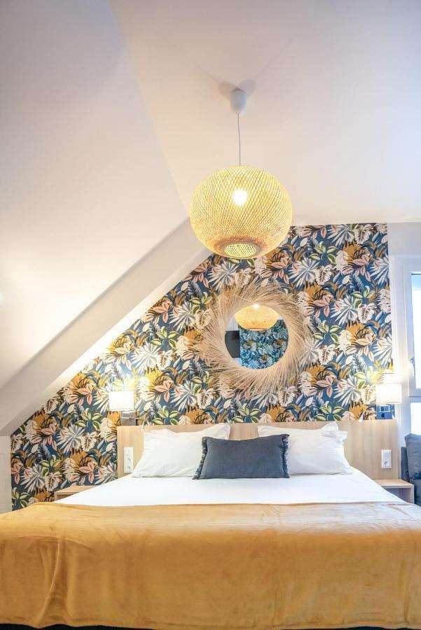 Logis Hôtel Au Chêne Vert - Plérin - Ložnice