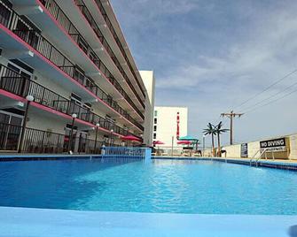 Beach Terrace Motor Inn - Wildwood - Pool